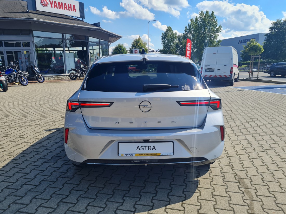 Opel Astra Elegance 1.2 130KM MT6 S/S