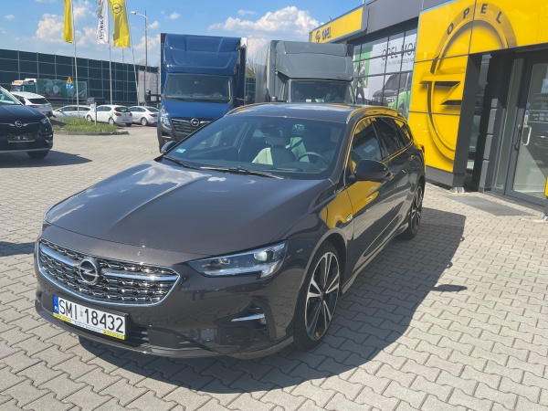 OPEL INSIGNIA GS LINE + SPORTS TOURER 2.0/174 KM (AT8)