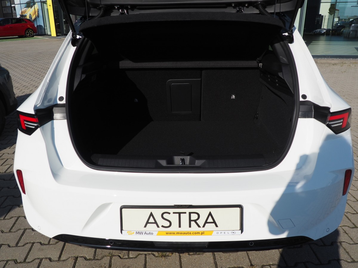 Astra GS 1.6 Turbo Hybrid PHEV 225KM AT8 