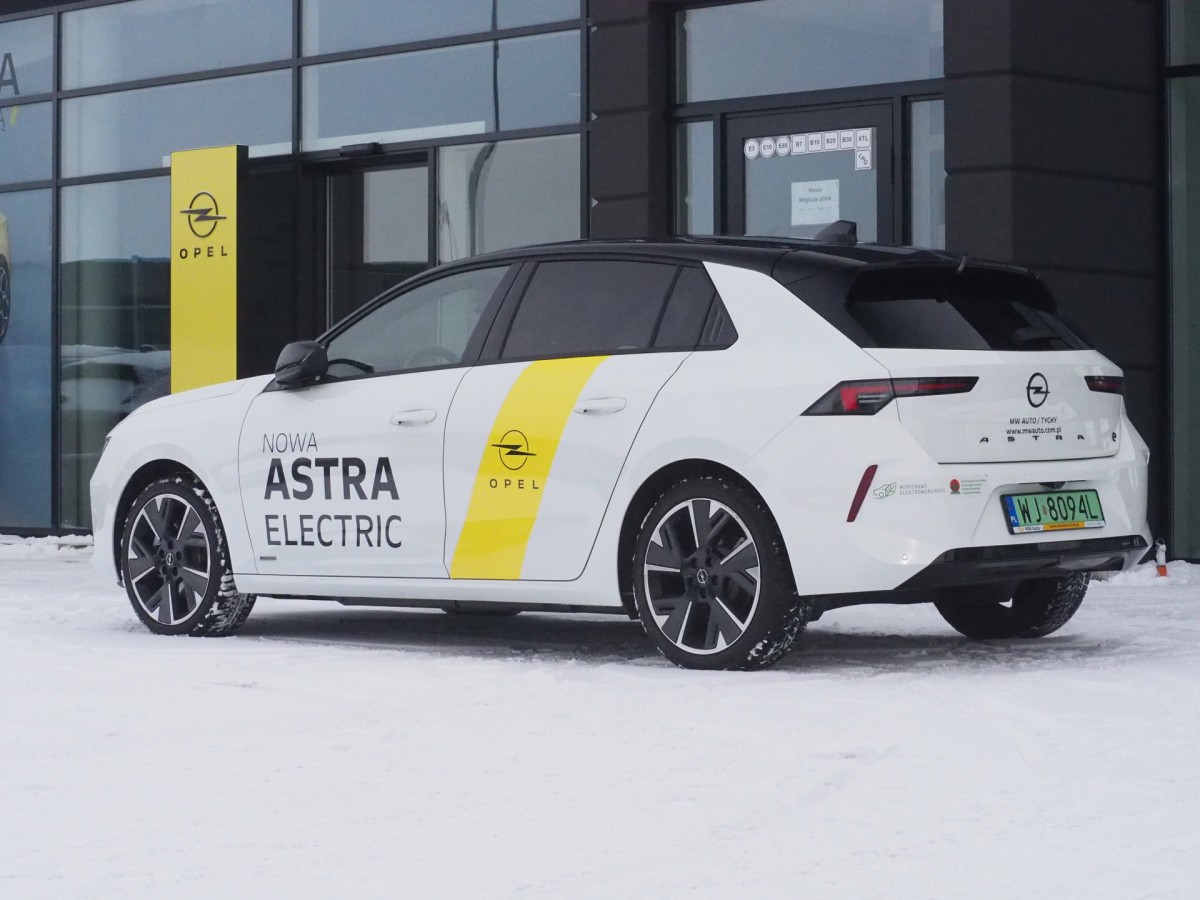 Astra-e GS First edition e156KM S/S 54 kWh